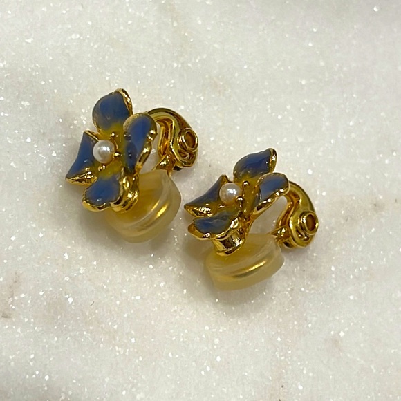 Flower Clip-On Earrings - Picture 2 of 4